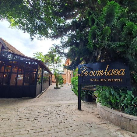 Hotel Restaurant Le Combava Antananarivo Exterior foto